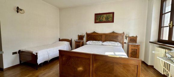 4 bedrooms House in Sirmione, Italy No. 65513 7