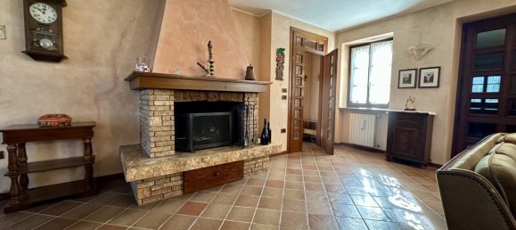 4 bedrooms House in Sirmione, Italy No. 65513 4