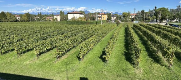 4 bedrooms House in Sirmione, Italy No. 65513 8