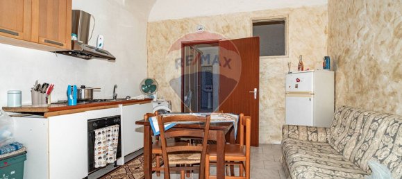 Casa de 5 divisões em Catania, Italy N.º 61964 21