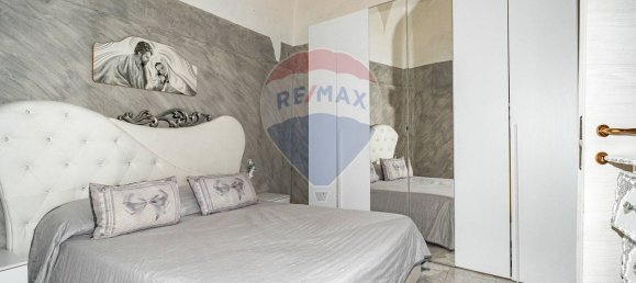 Casa de 5 divisões em Catania, Italy N.º 61964 15