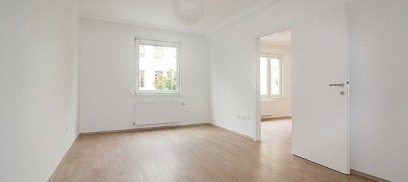 2 rooms Apartment in Brigittenau, Austria No. 261863 4