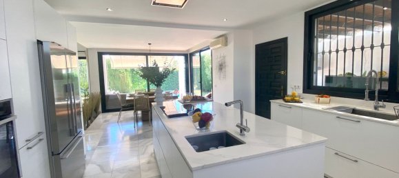 6 bedrooms Villa in Marbella, Spain No. 140436 36