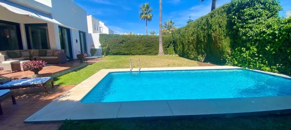 6 bedrooms Villa in Marbella, Spain No. 140436 14