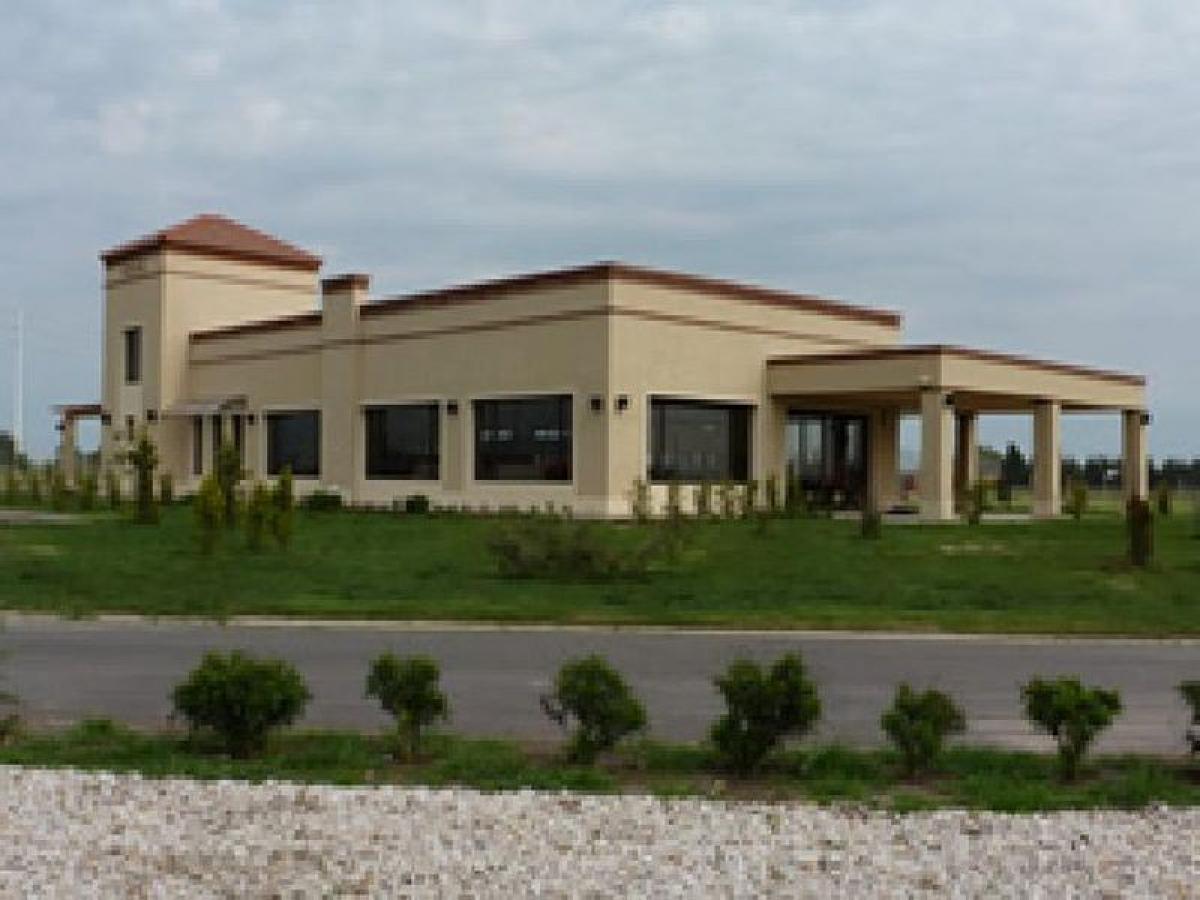 Земельный участок в Пресиденте Перон, Аргентина № 121053