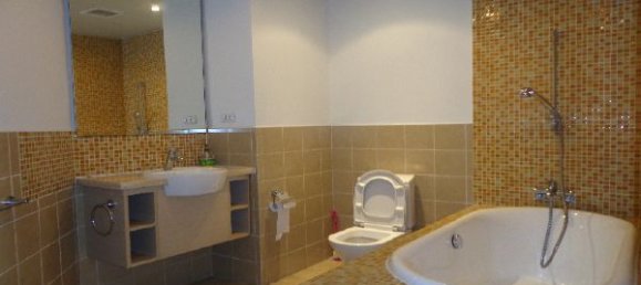 3 bedrooms Apartment in Tay Ho, Vietnam No. 7006 7