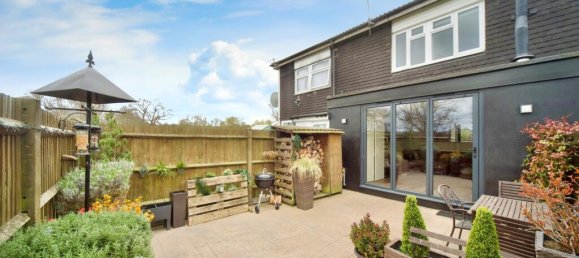 3 bedrooms House in Barnet, United Kingdom No. 11640 4