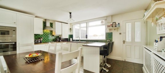 3 bedrooms House in Barnet, United Kingdom No. 11640 14