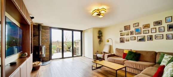 3 bedrooms House in Barnet, United Kingdom No. 11640 2