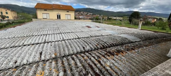 275m² Warehouse in Tuoro sul Trasimeno, Italy No. 150890 19