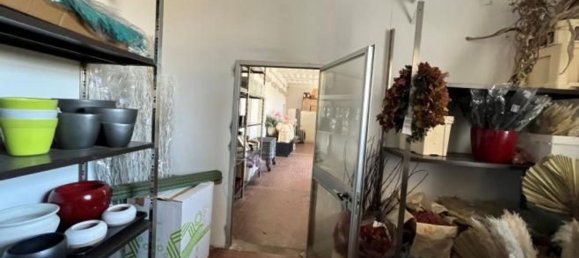 275m² Warehouse in Tuoro sul Trasimeno, Italy No. 150890 26