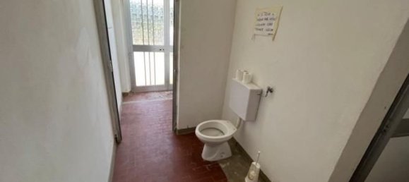 275m² Warehouse in Tuoro sul Trasimeno, Italy No. 150890 25