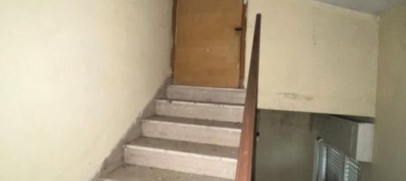 275m² Warehouse in Tuoro sul Trasimeno, Italy No. 150890 8