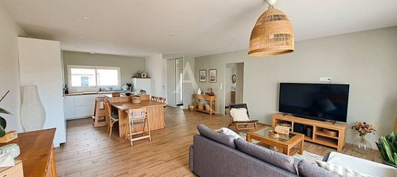 3 chambres Maison à Saint-Fulgent, France No. 312287 3