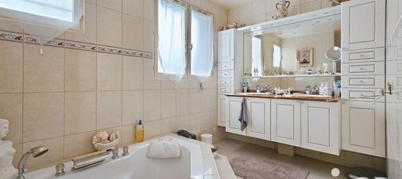 Дом с 3 спальнями в Йонна, Франция № 303754 19