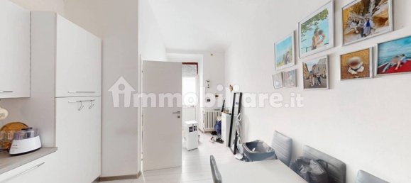 1 bedroom Apartment in Turin, Italy No. 261410 9