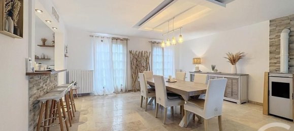 4 bedrooms Villa in Marcilly-en-Villette, France No. 52955 5