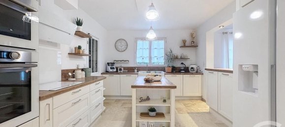 4 bedrooms Villa in Marcilly-en-Villette, France No. 52955 22