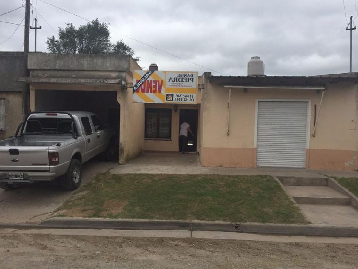 2 bedrooms House in Buenos Aires, Argentina No. 78712