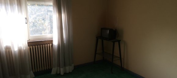 5-Zimmer Haus in Gavirate, Italy, Nr. 72419 11