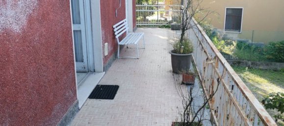 5-Zimmer Haus in Gavirate, Italy, Nr. 72419 9