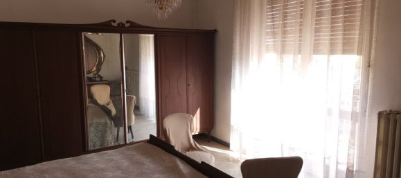 5-Zimmer Haus in Gavirate, Italy, Nr. 72419 13