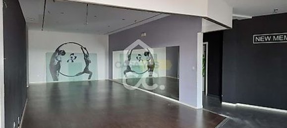 Gewerbliche Immobilie in Lousada, Portugal 205m², Nr. 15548 4