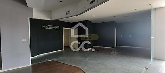 Gewerbliche Immobilie in Lousada, Portugal 205m², Nr. 15548 3