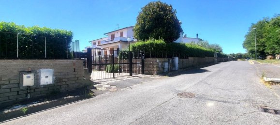 4 Schlafzimmer Haus in Capranica, Italy, Nr. 318751 6