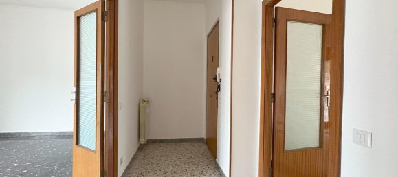 Apartamento de 4 divisões em Sarzana, Italy N.º 14857 9