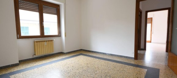Apartamento de 4 divisões em Sarzana, Italy N.º 14857 7