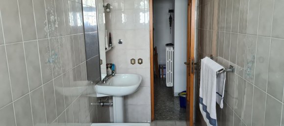3 rooms Apartment in Bari, Italy No. 287640 19