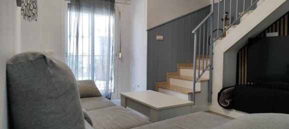 Dúplex de 3 dormitorios en Fuengirola, Spain No. 147819 3