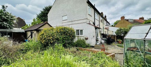 3 bedrooms Commercial property in Beckenham, United Kingdom No. 851 21