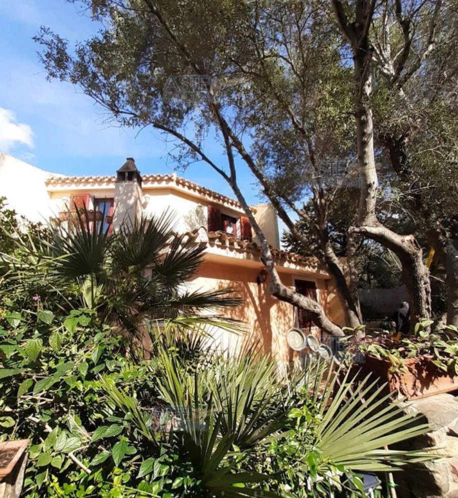 4 rooms House in Quartu Sant'Elena, Italy No. 270228