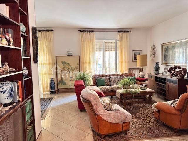 Apartamento T3 em Livorno, Italy N.º 279902