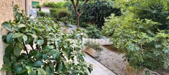 Apartamento T3 em Livorno, Italy N.º 279902 2