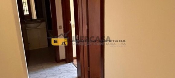 2 chambres Appartement à Sao Mamede de Infesta, Portugal No. 159220 10