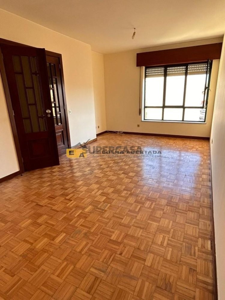 2 chambres Appartement à Sao Mamede de Infesta, Portugal No. 159220