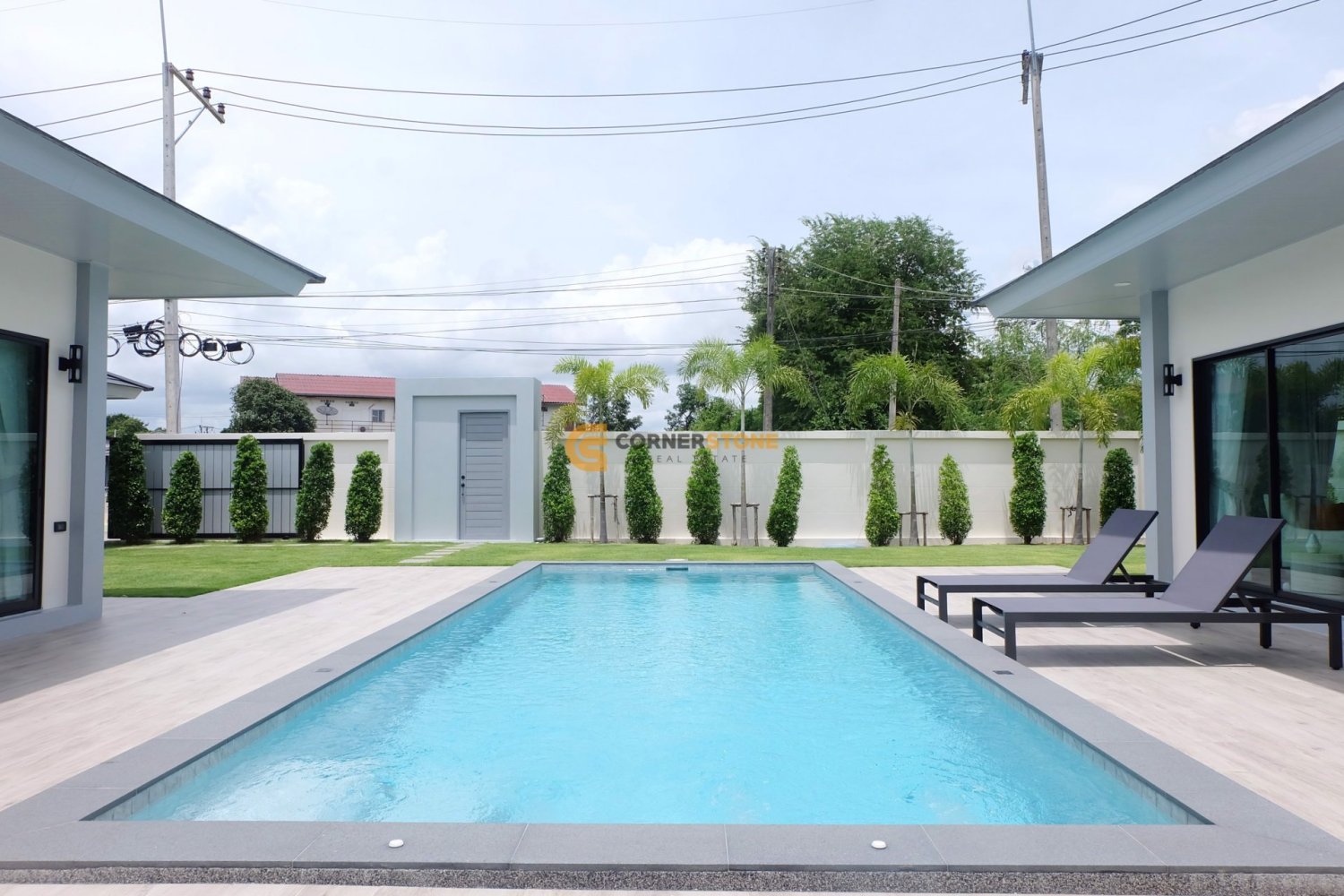 Maison à Bang Lamung, Thailand 450m² No. 62831