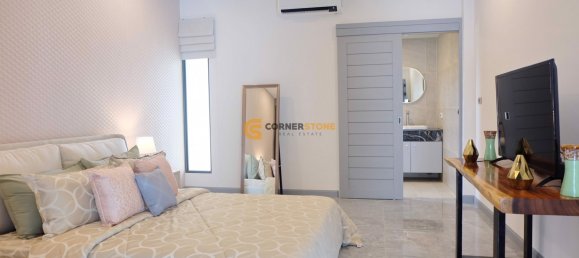 Maison à Bang Lamung, Thailand 450m² No. 62831 23