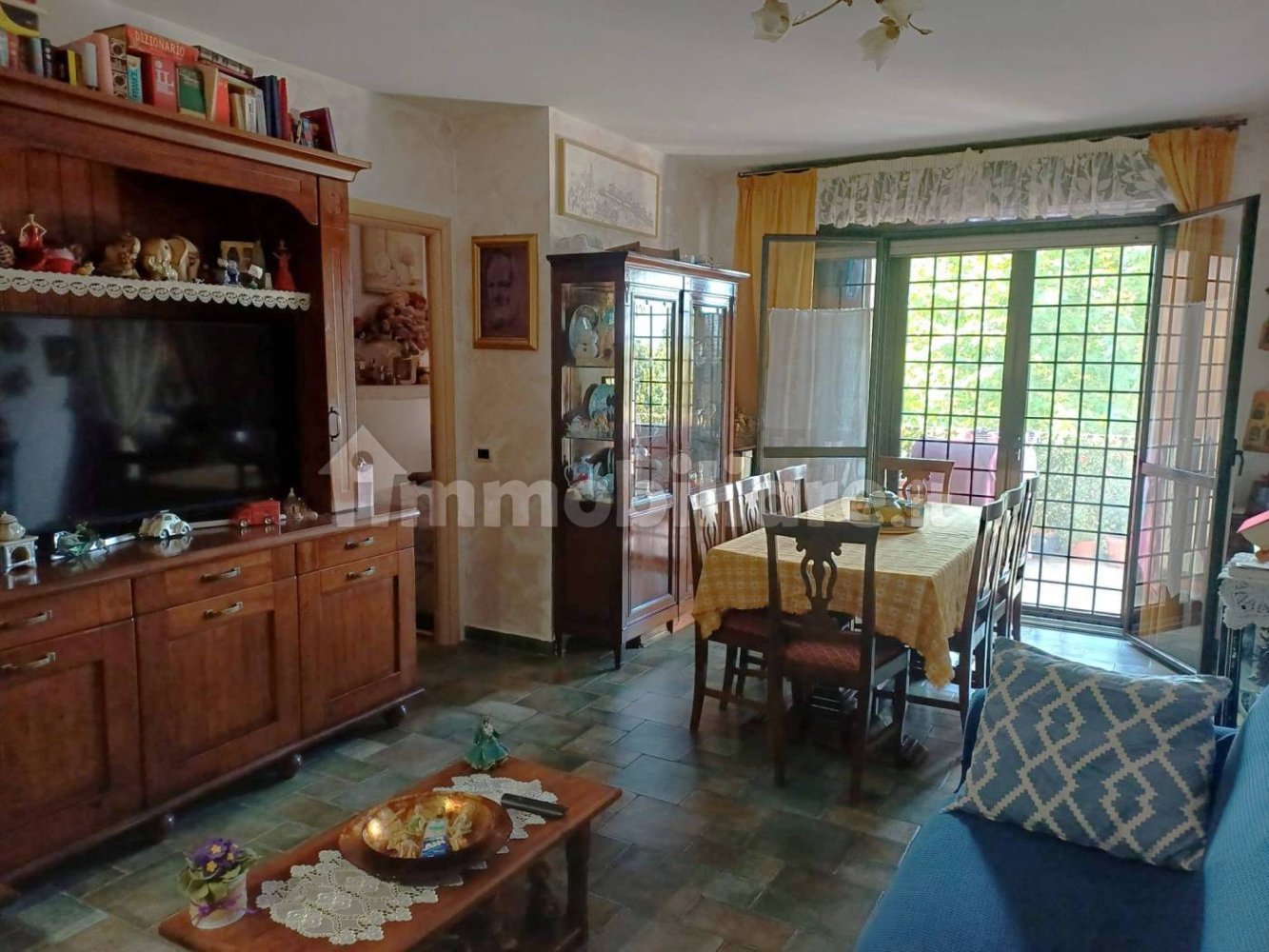 3 bedrooms Apartment in Rome, Italy No. 351836