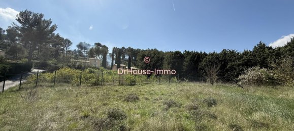 Terreno en Gardanne, France No. 284795 2