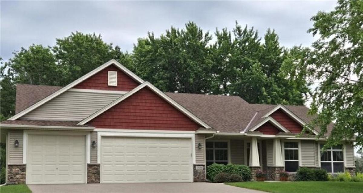 4 bedrooms House in Lakeville, USA No. 419172