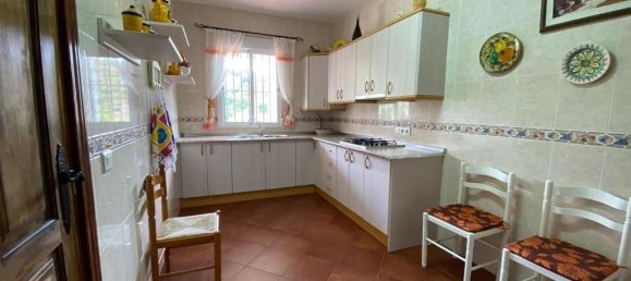 3 bedrooms House in Colmenar, Spain No. 182234 6