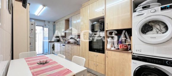 Apartamento de 3 dormitorios en Badalona, Spain No. 173860 26