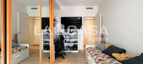Apartamento de 3 dormitorios en Badalona, Spain No. 173860 8