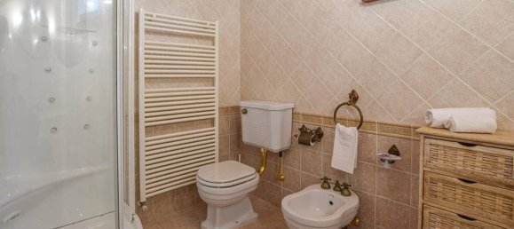 10 rooms Villa in Camaiore, Italy No. 164013 29