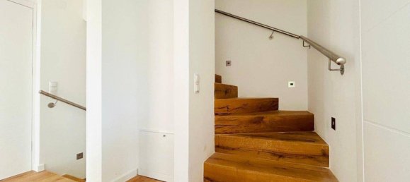 Adosado de 4 habitaciónes en Korneuburg, Austria No. 191175 4