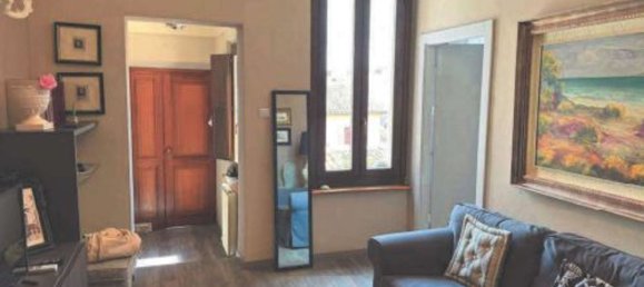 3 rooms Apartment in San Severino Marche, Italy No. 98757 11